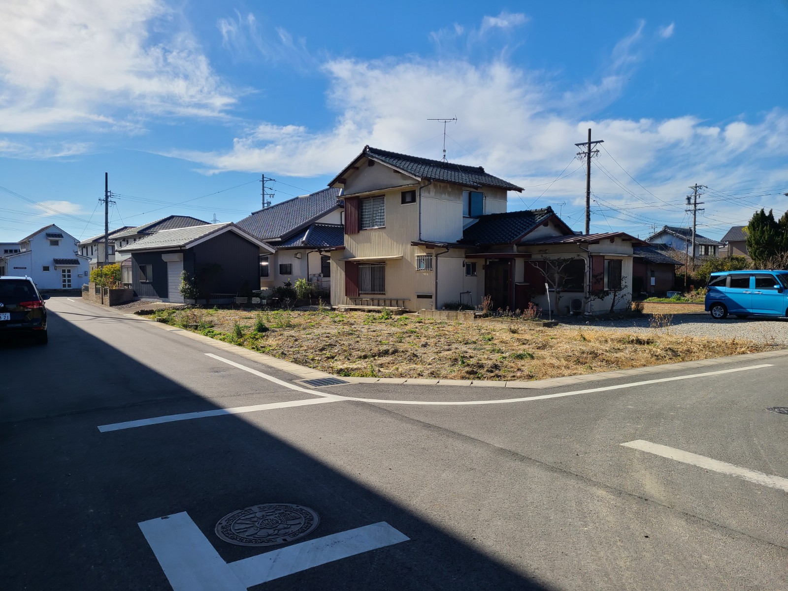 （土地）小牧市:191.06平米（57.79坪)  / (建物）木造２階建 3LDK戸建2棟『Veriousアリア＆クレド』 画像